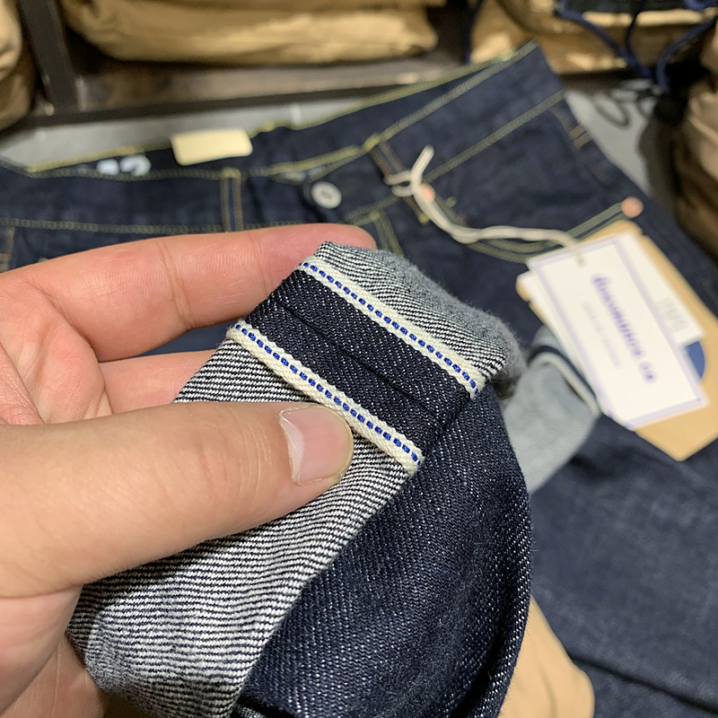 กางเกงยีนส์เดนิมสีน้ำเงินแบบญี - Levis Jeans 501 บทวิจารณ์และราคา